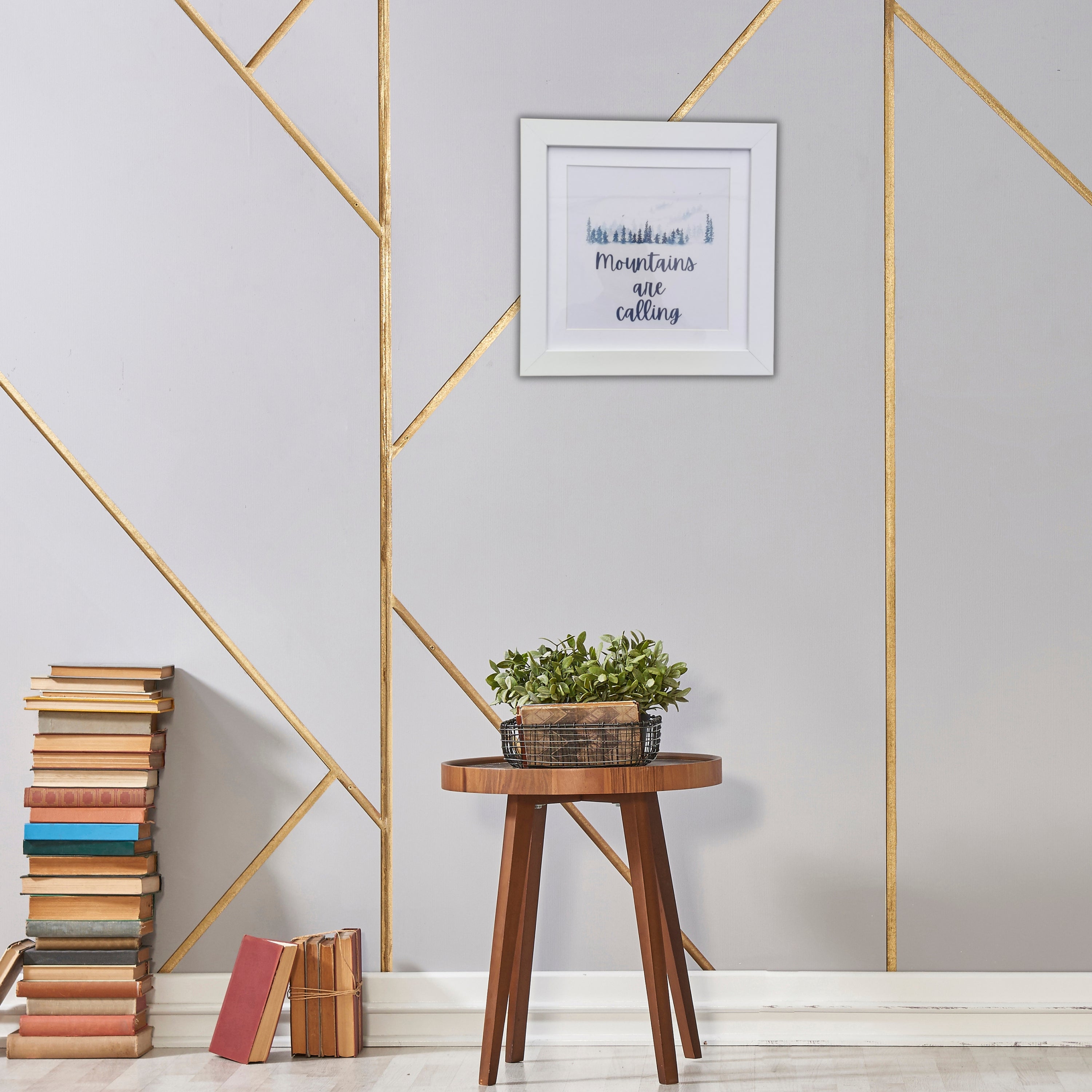 MOUNTAINS FRAME