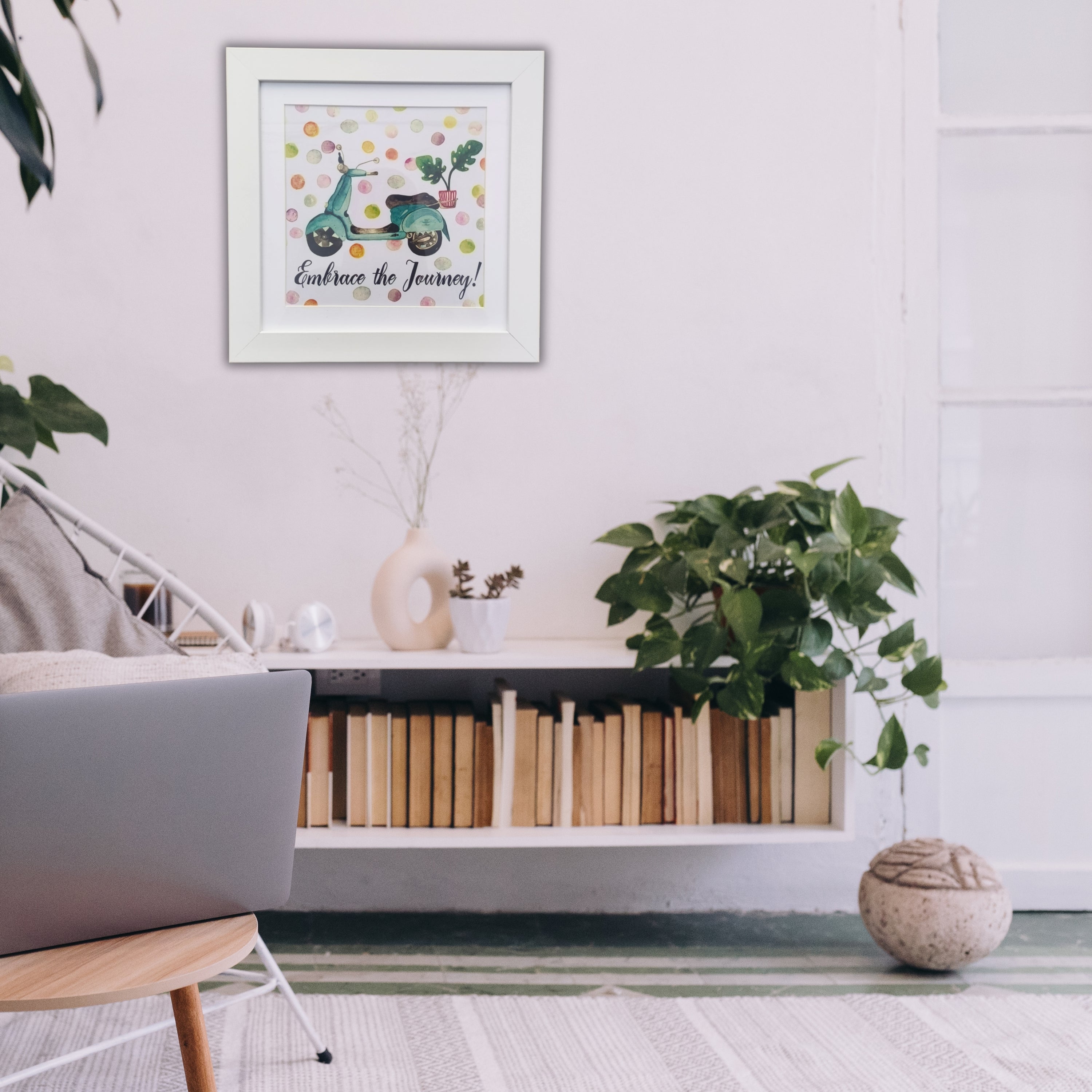 SCOOTER EMBRACE FRAME