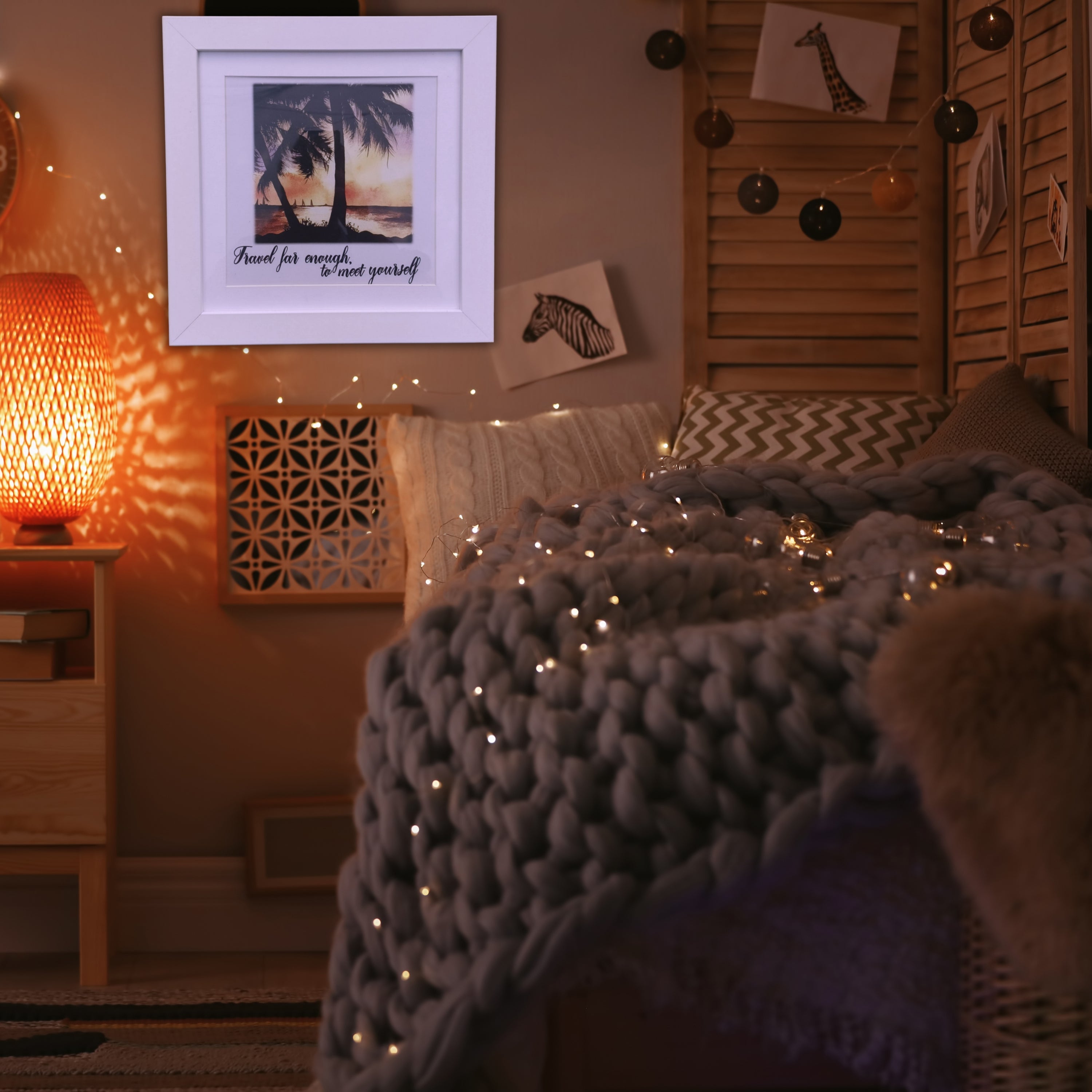 PALM TRAVEL FRAME