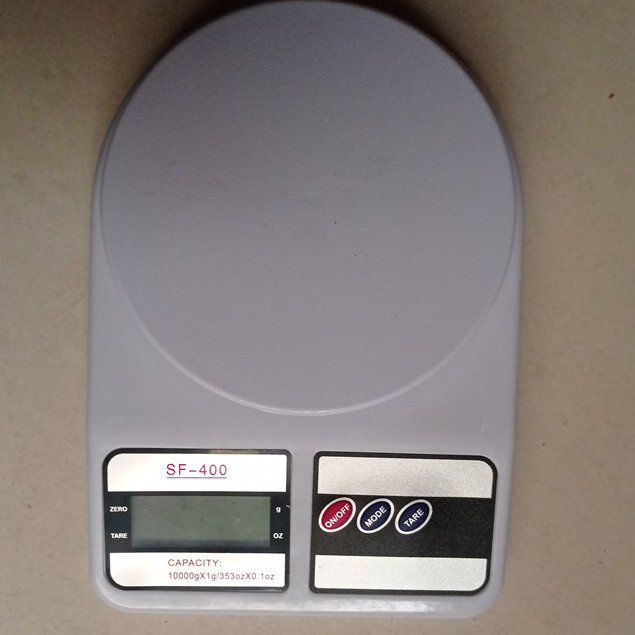 DIGITAL WEIGHING SCALE