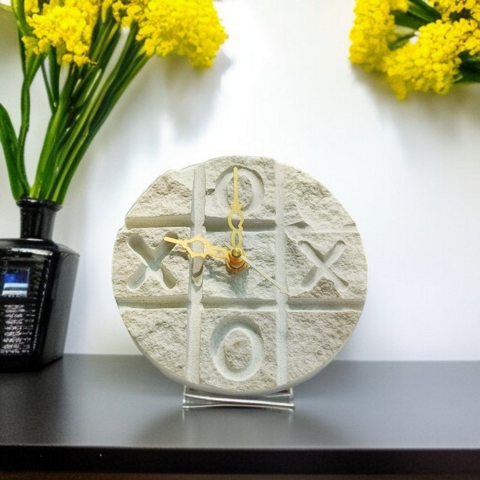 TIC TAC TOE CLOCK