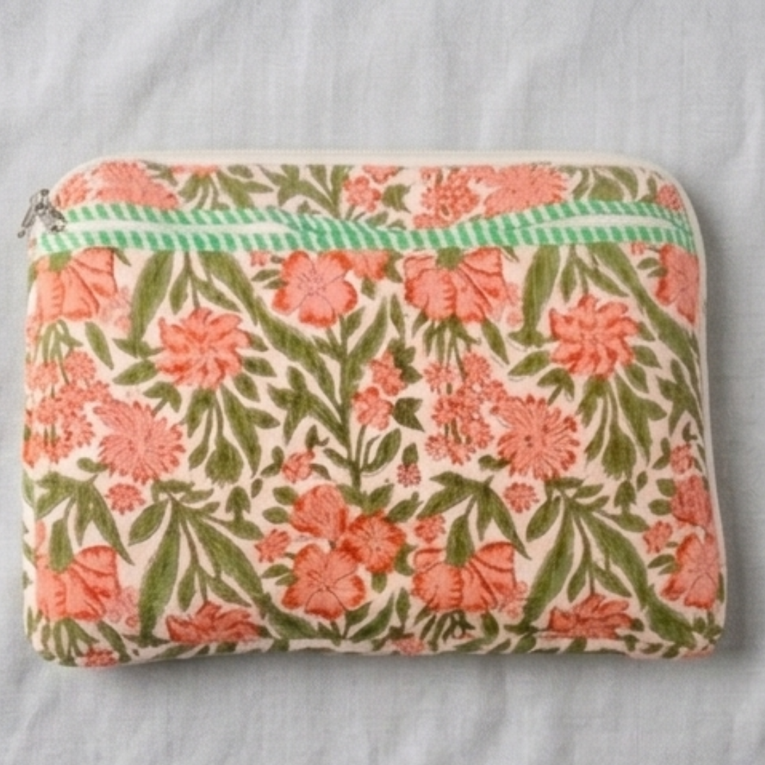 Coral Garden Quilted Laptop Case