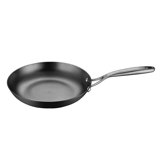 CAST IRON LARGE FRYING PAN