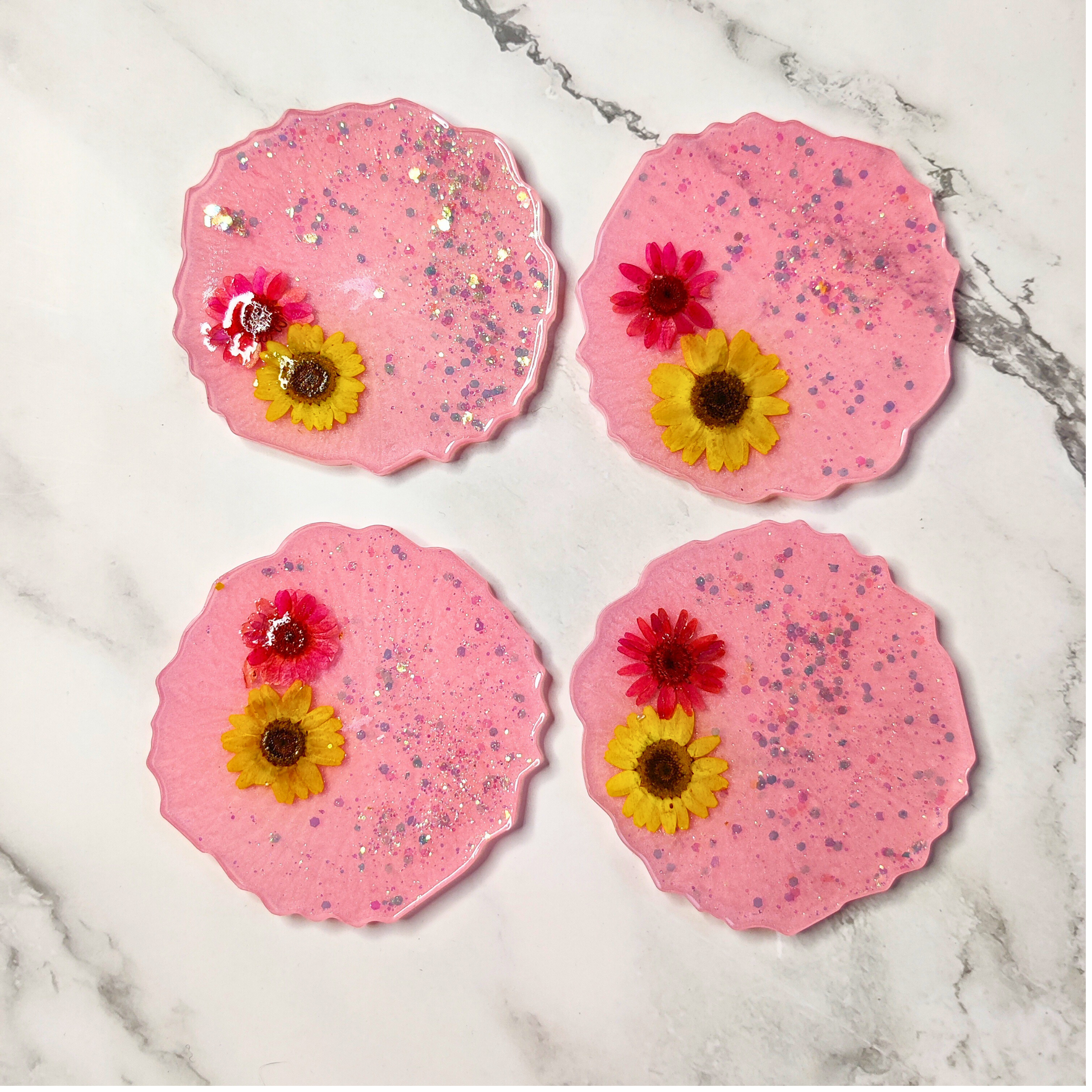 Real Dried Flower Resin Coaster with Gold Edge