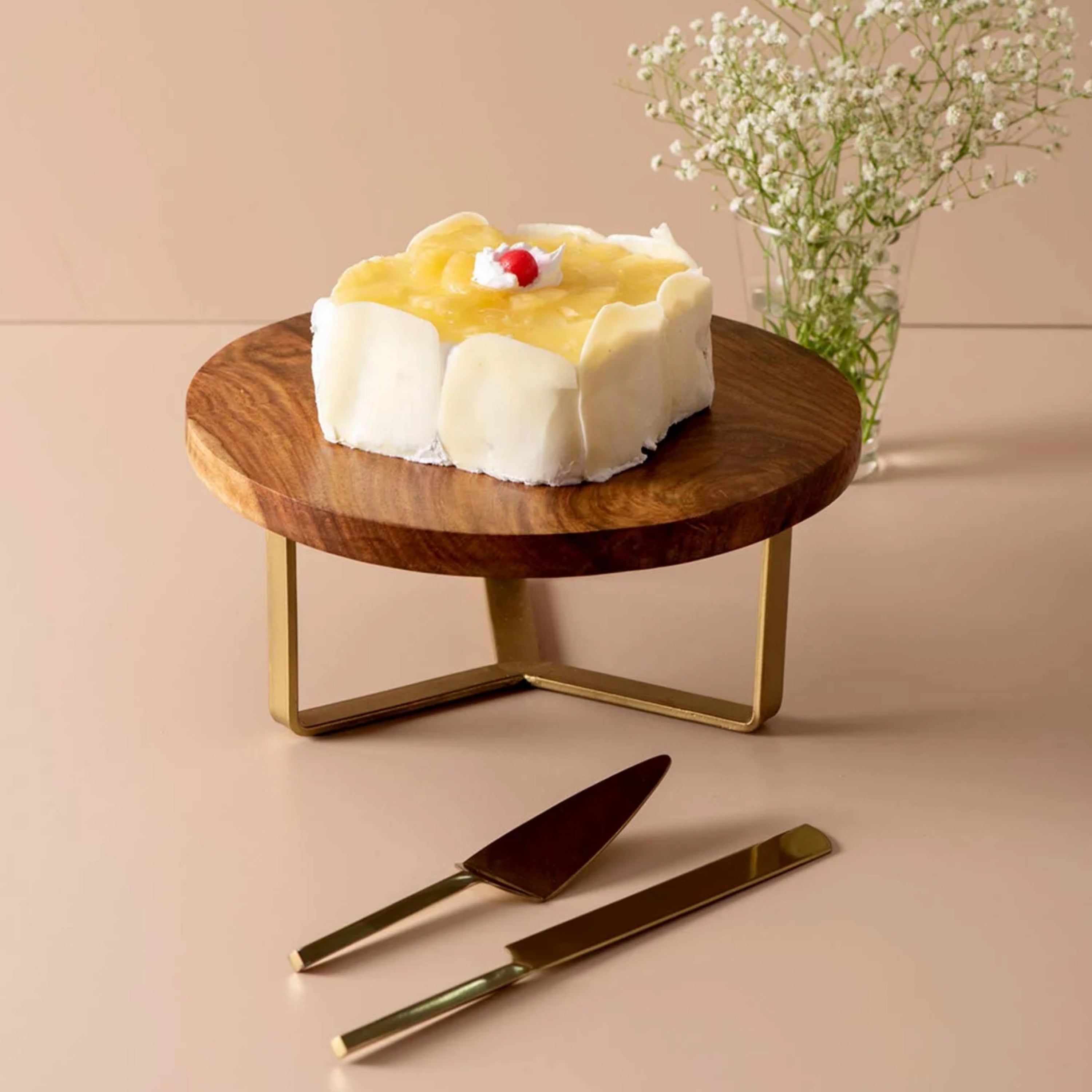 WOODEN CAKE STAND SET OF 2