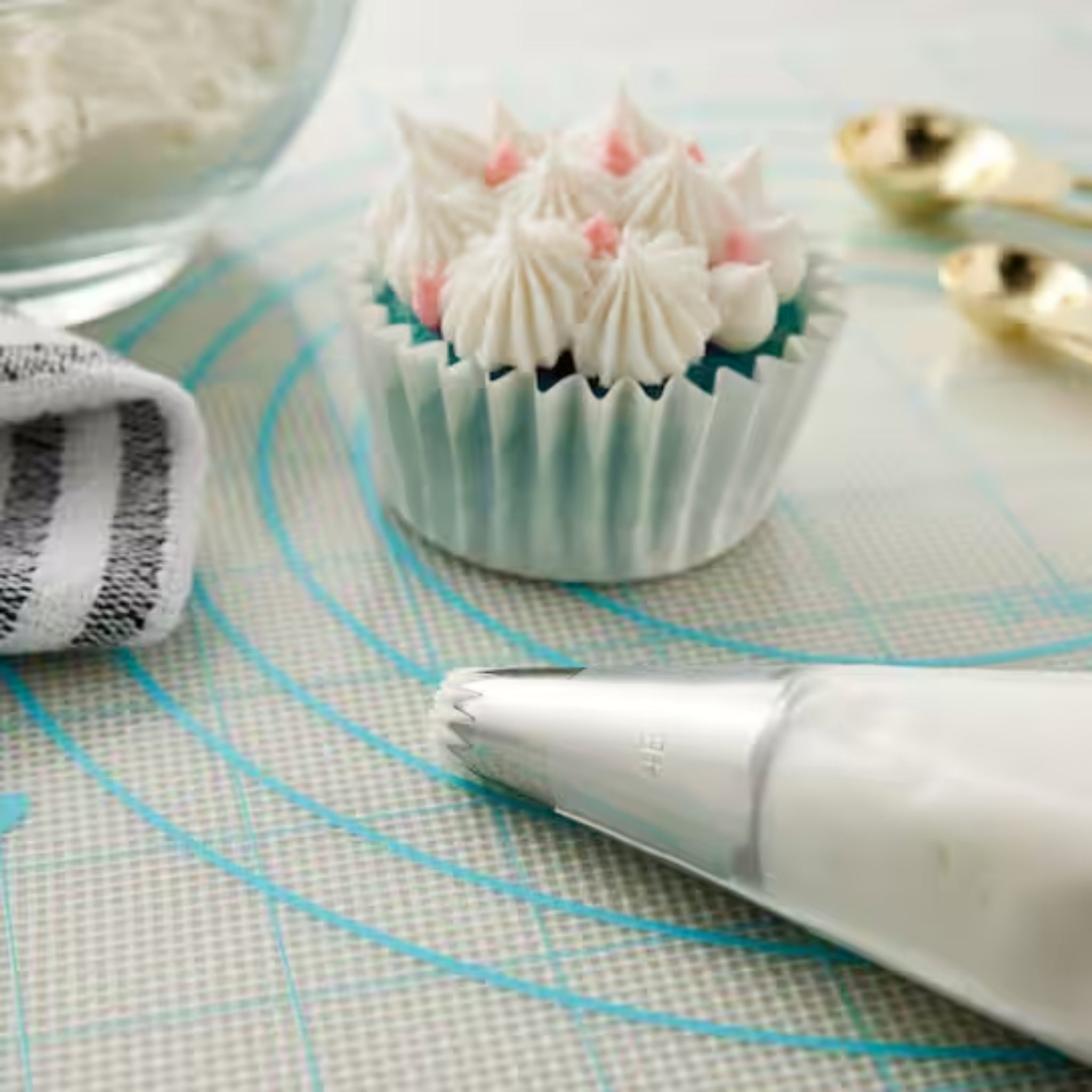 Wilton Tip Cupcake Rosette Piping Piping Bag Wilton 2d Tip