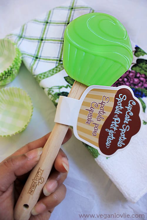 CUPCAKE SPATULA